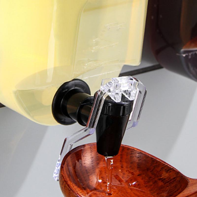 موزع زيت وخل مثبت على الحائط ، - مراجعة Kitchen Appliances Manufacturers وسعره